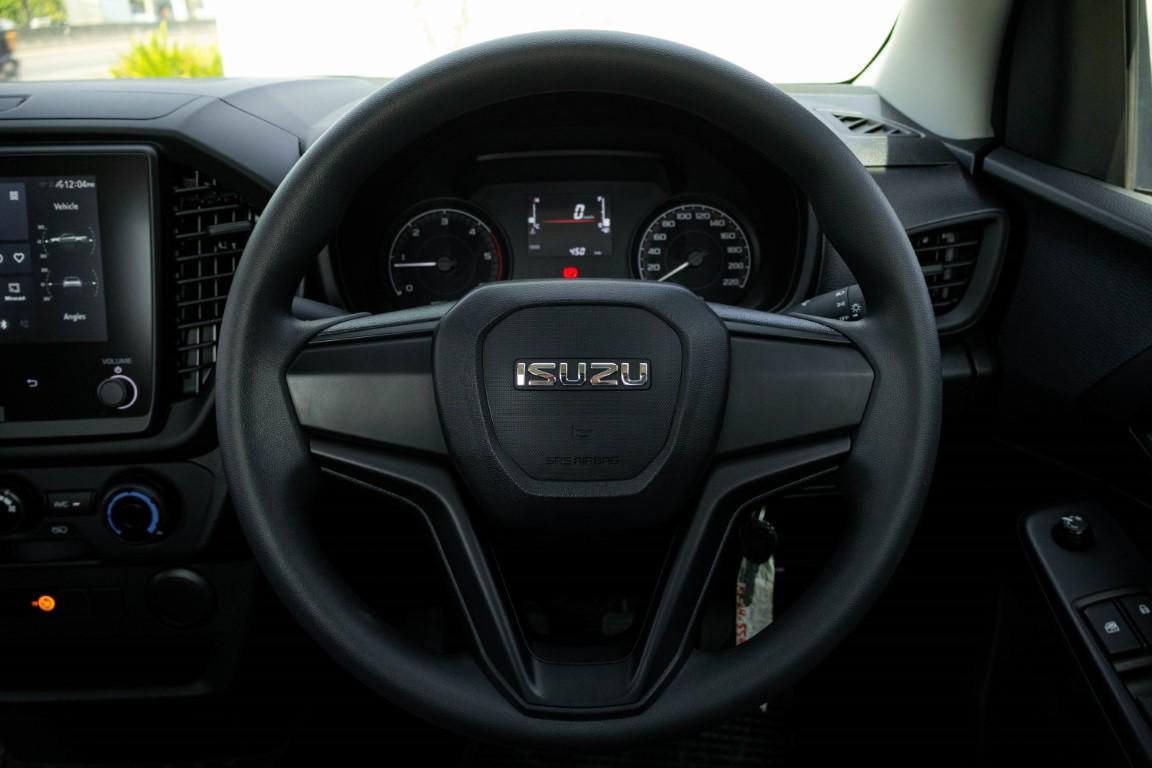 Isuzu Dmax Spark 3.0S M/T 2024 *RK2085*